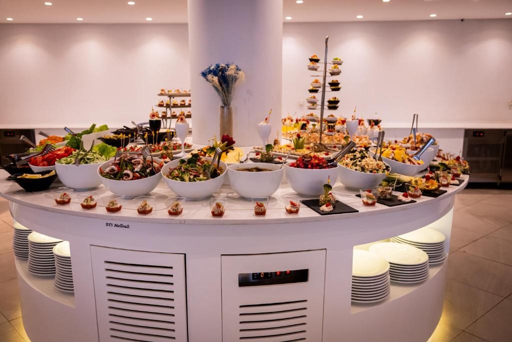 هتل گلدن تولیپ تاج سلطان ریزورت